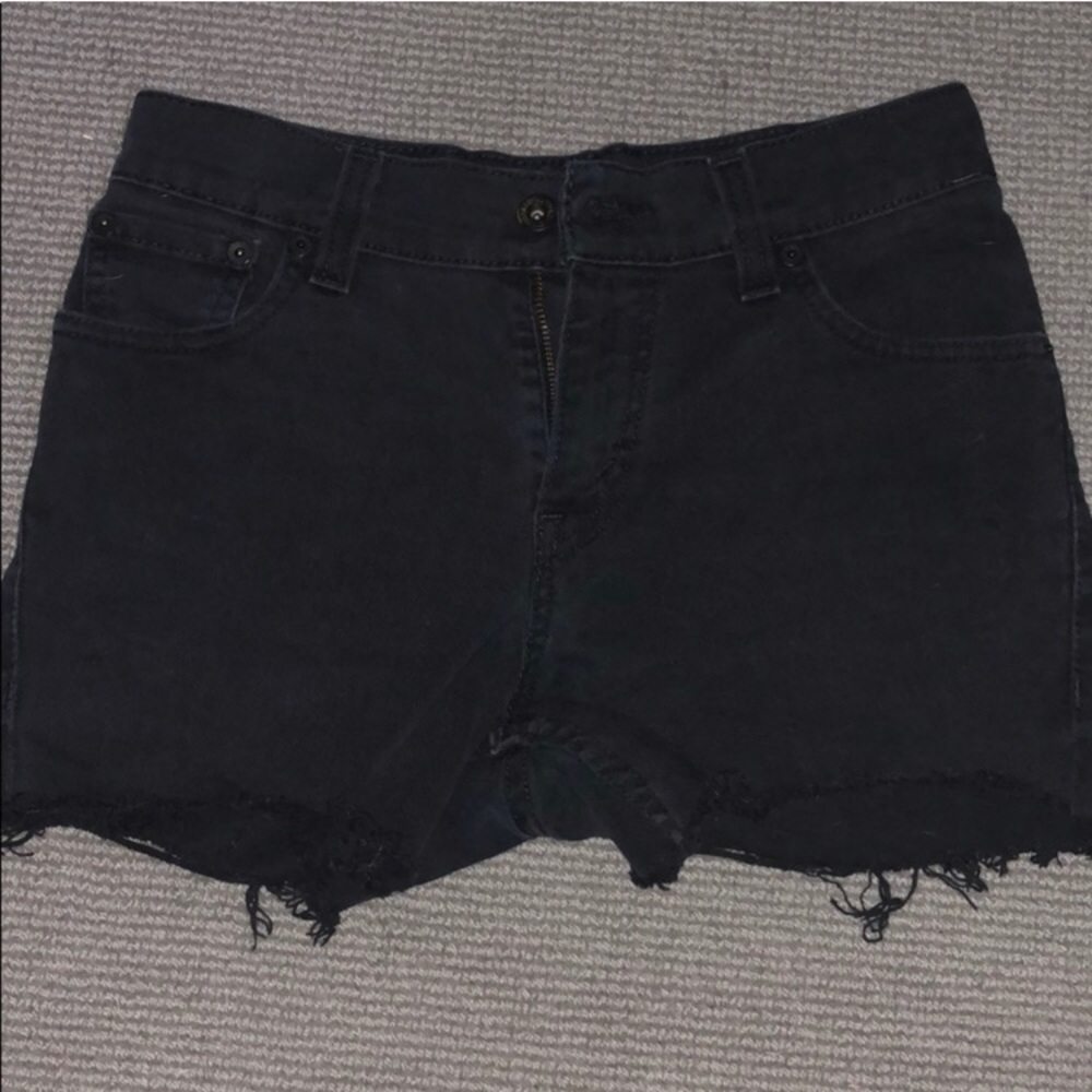 Black Cut Off Levi's Shorts